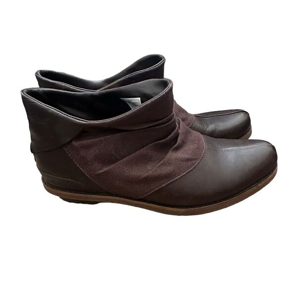 Merrell Adaline Bluff Bracken Ankle Boots Adventure Outdoors Leather Brown | 9 - Picture 1 of 9